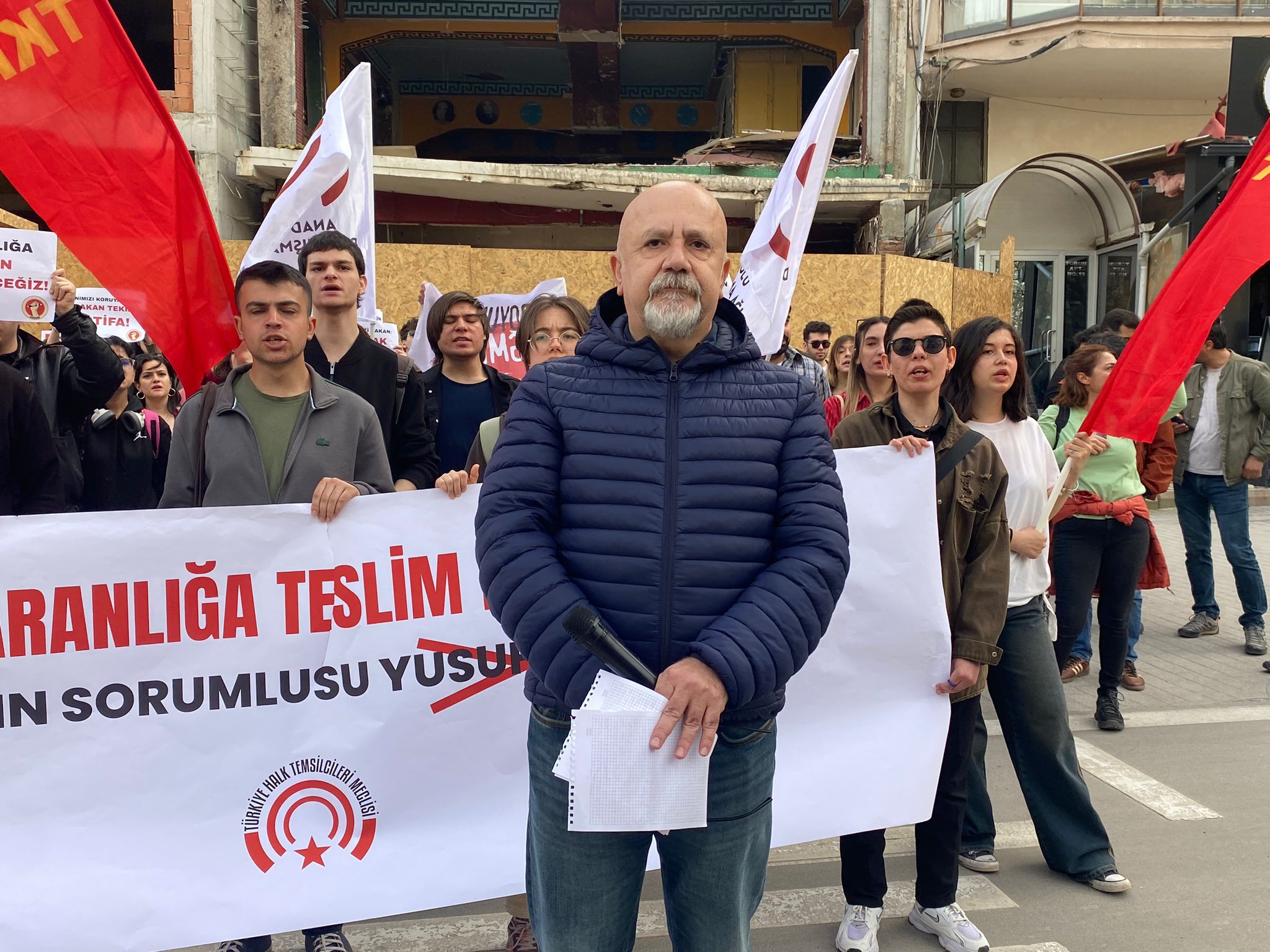 Eskişehir’de Öğrenciler Okul Saldırılarına Karşı Yürüdü (10)