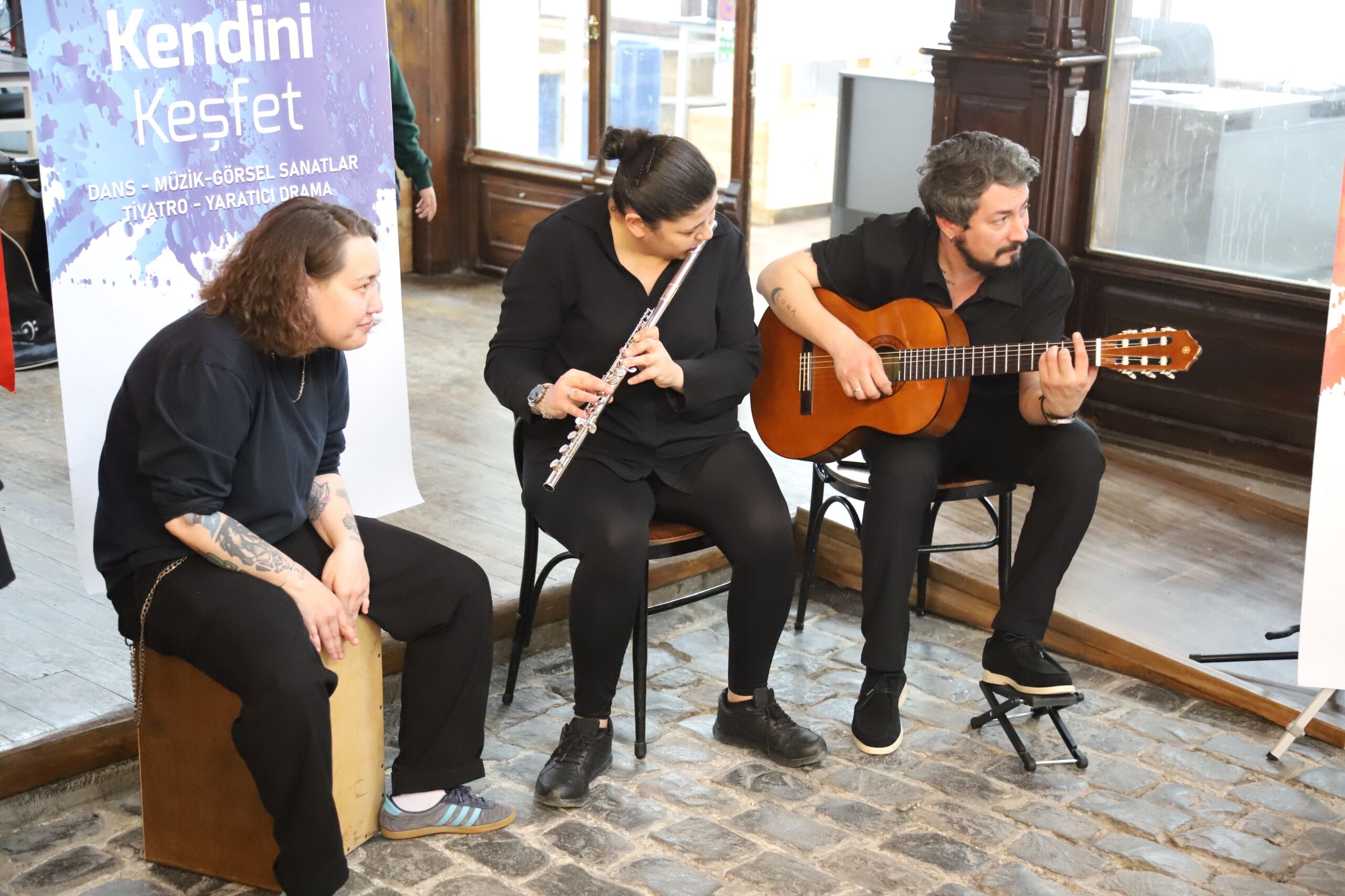 Eskişehir’de Otizm Farkındalığına Sanatla Destek (10)