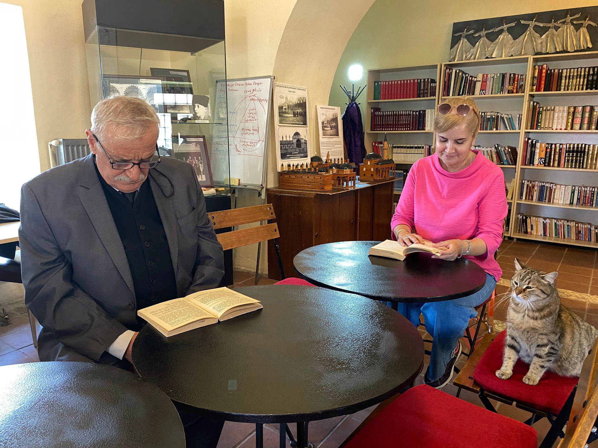 Eskişehir'de Tasavvuf Kültürü Kitapla Yaşatılıyor (3)