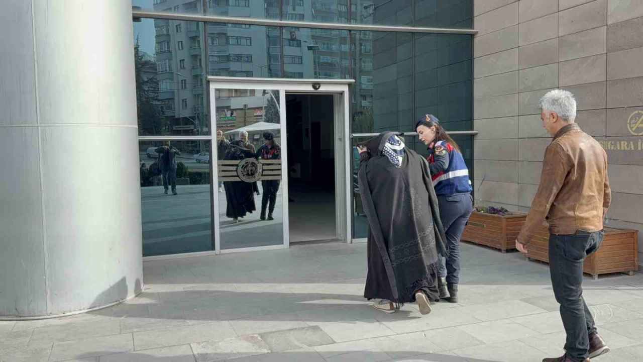 Eskişehir’de Tefecilik Operasyonu 15 Şüpheli Adliyede