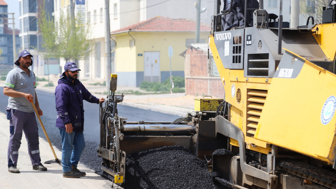 Eskişehir’de Yol Yenileme Çalışmaları Hızlandı (3)