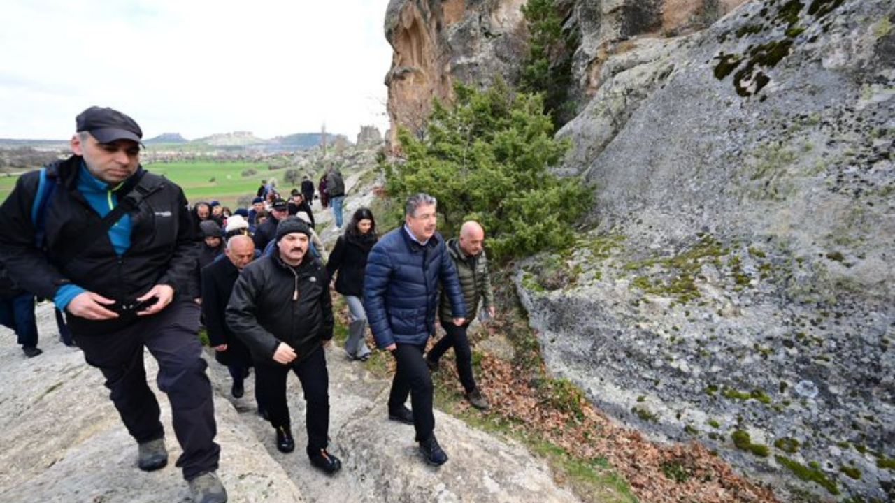 Eskişehir’in Tarih Hazinesi Mercek Altında (4)