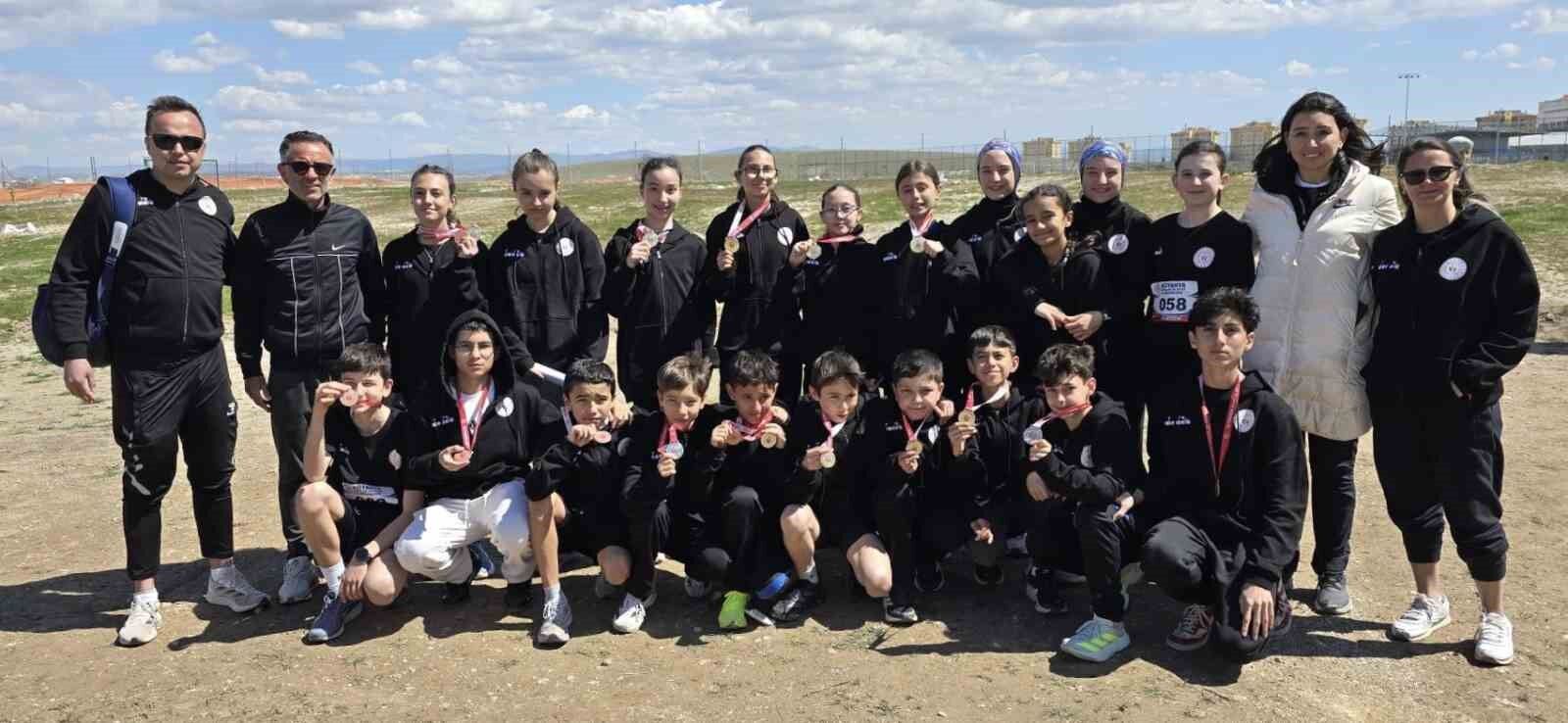 Eskişehirli Takımlar Anadolu Yıldızları’nda Zirvede (1)