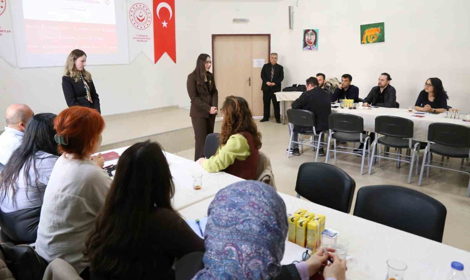 Eskişehirli Uzmanlara Psikolojik İlk Yardım Ve Yas Süreci Anlatıldı (1)