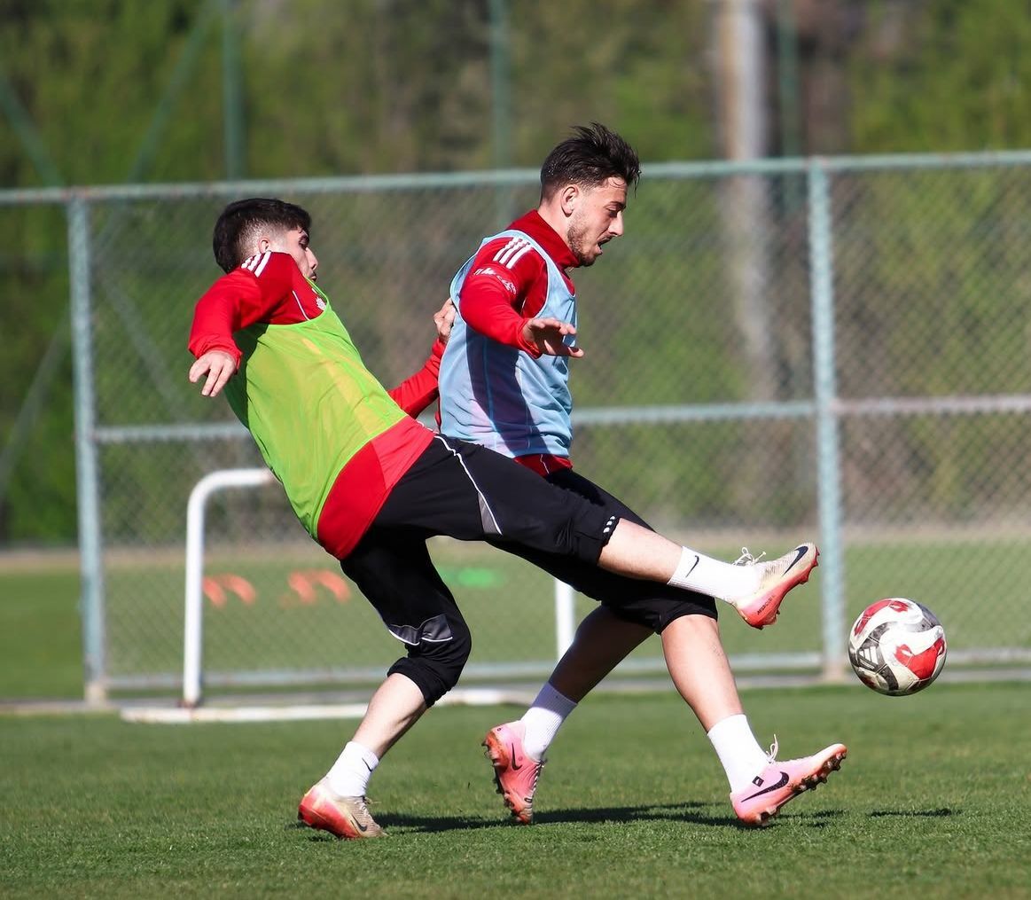 Eskişehirspor Play Off İçin Hazırlıklara Başladı (1)