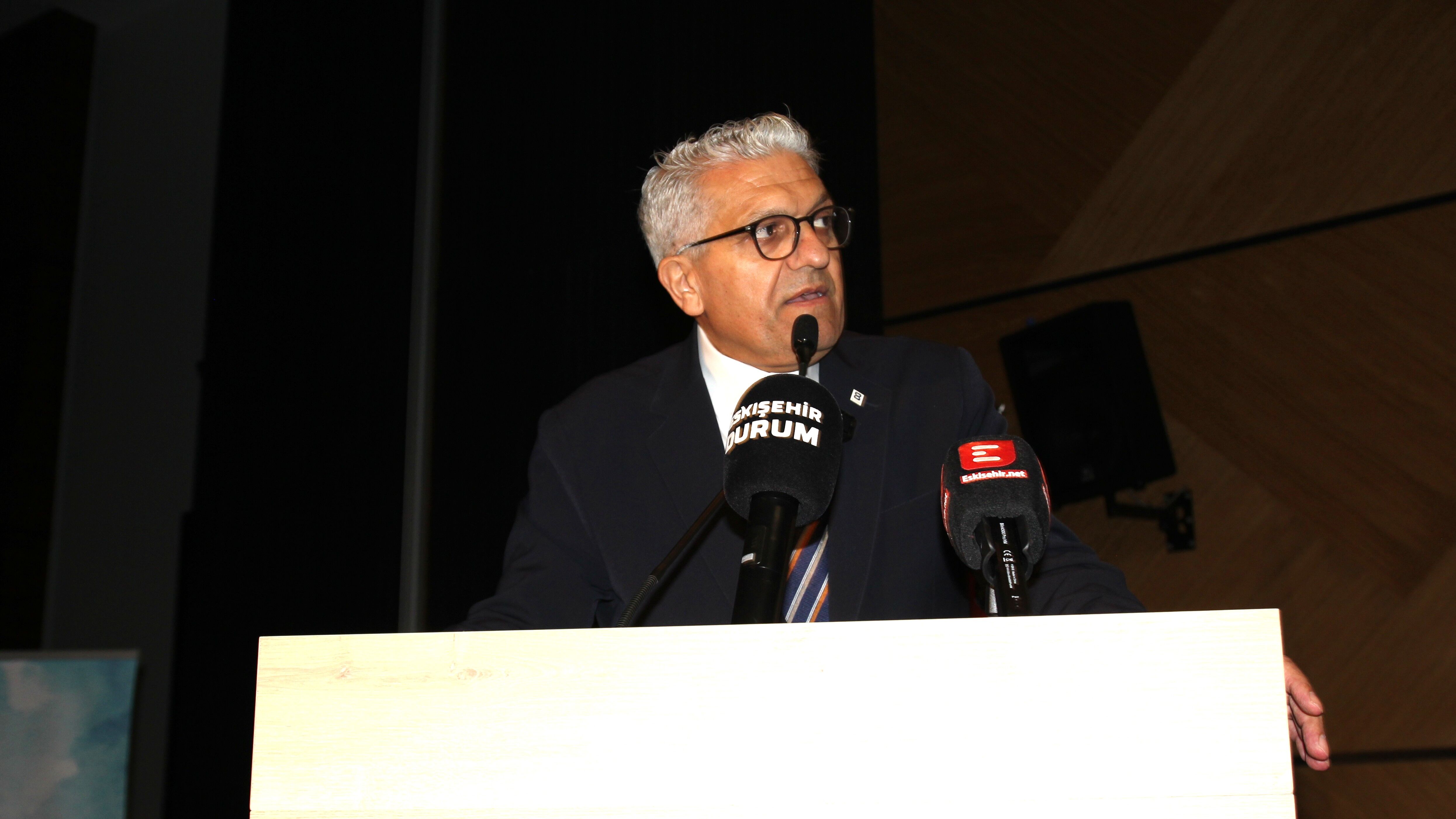 “Gelecek Bizim Eserimiz” Sergisi Yoğun İlgi Gördü (6)