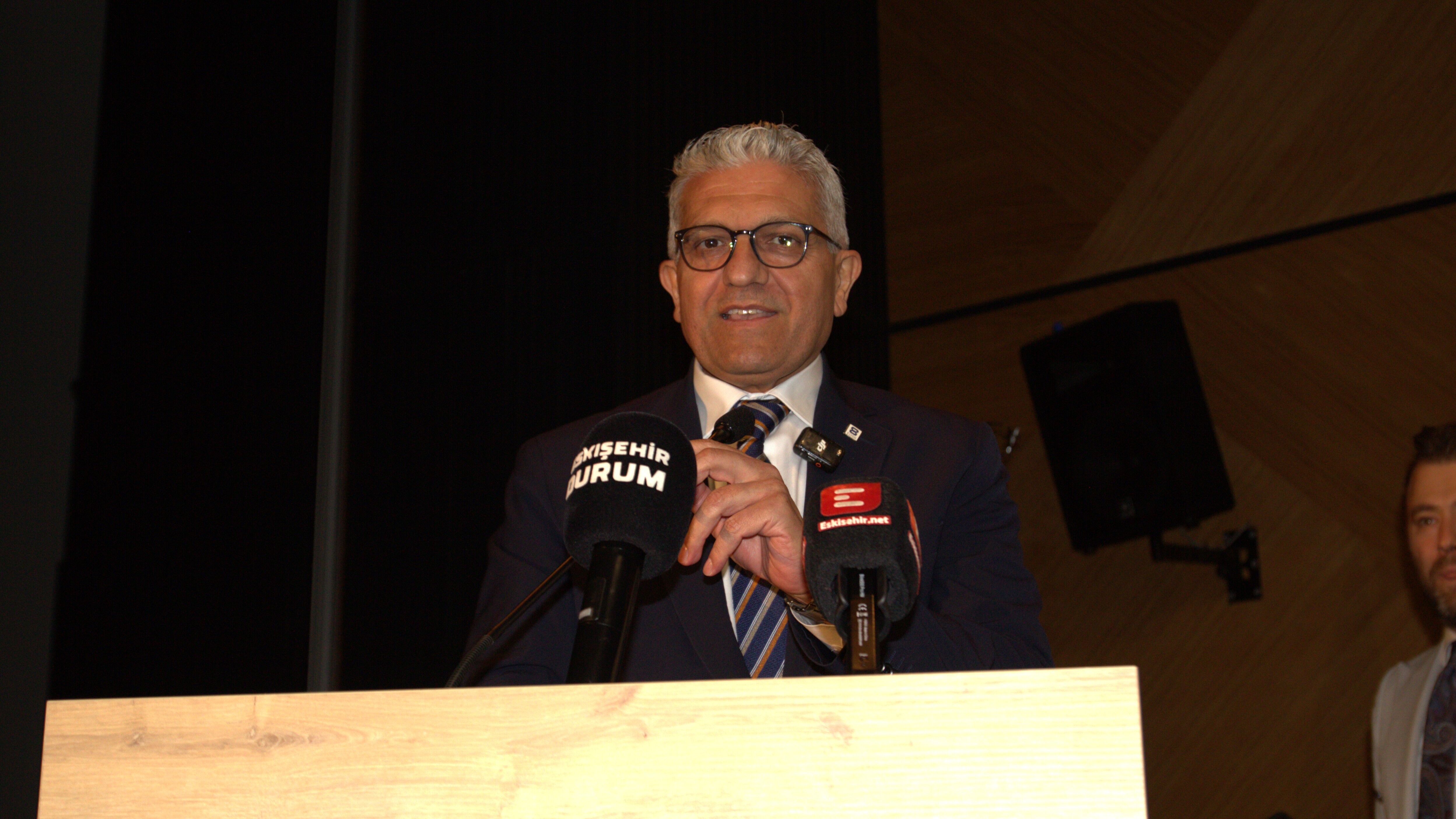 “Gelecek Bizim Eserimiz” Sergisi Yoğun İlgi Gördü (8)