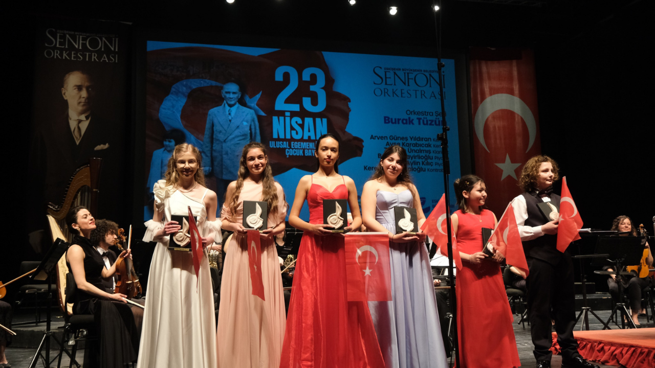 Genç Yetenekler Senfoni Sahnesinde Parladı (3)