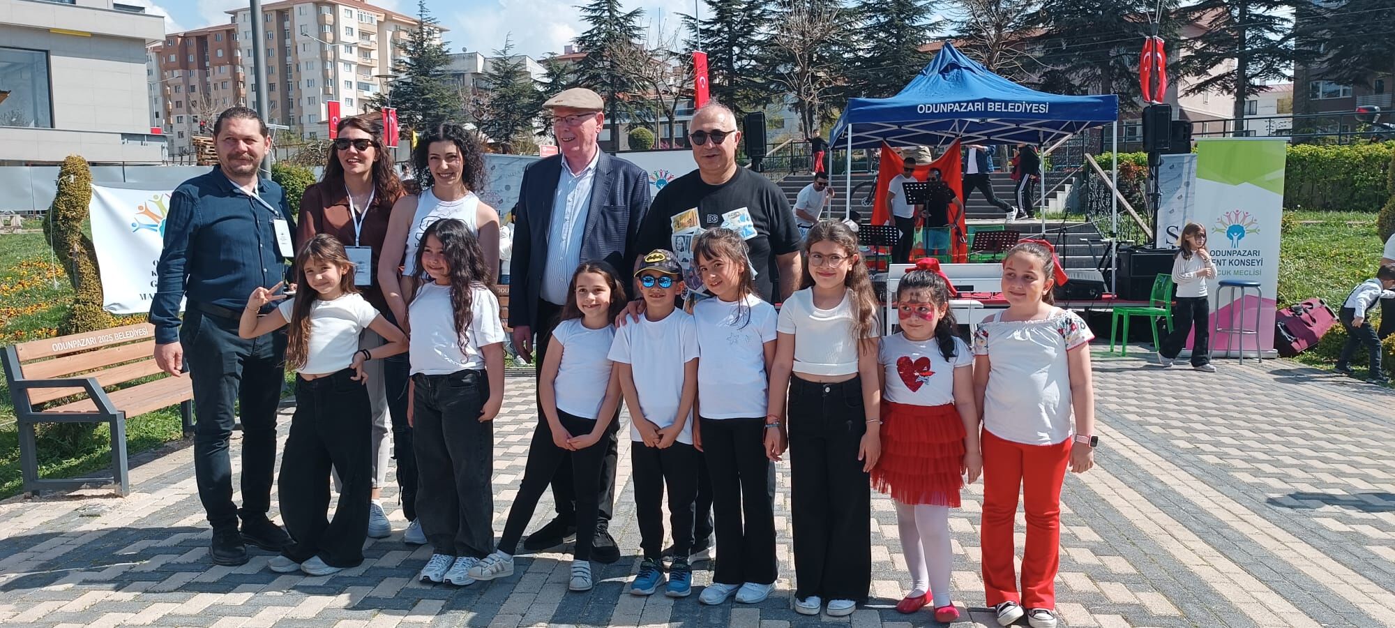 Gökmeydan Çocuk Şenliği Yüzlerce Çocuğu Buluşturdu (2)