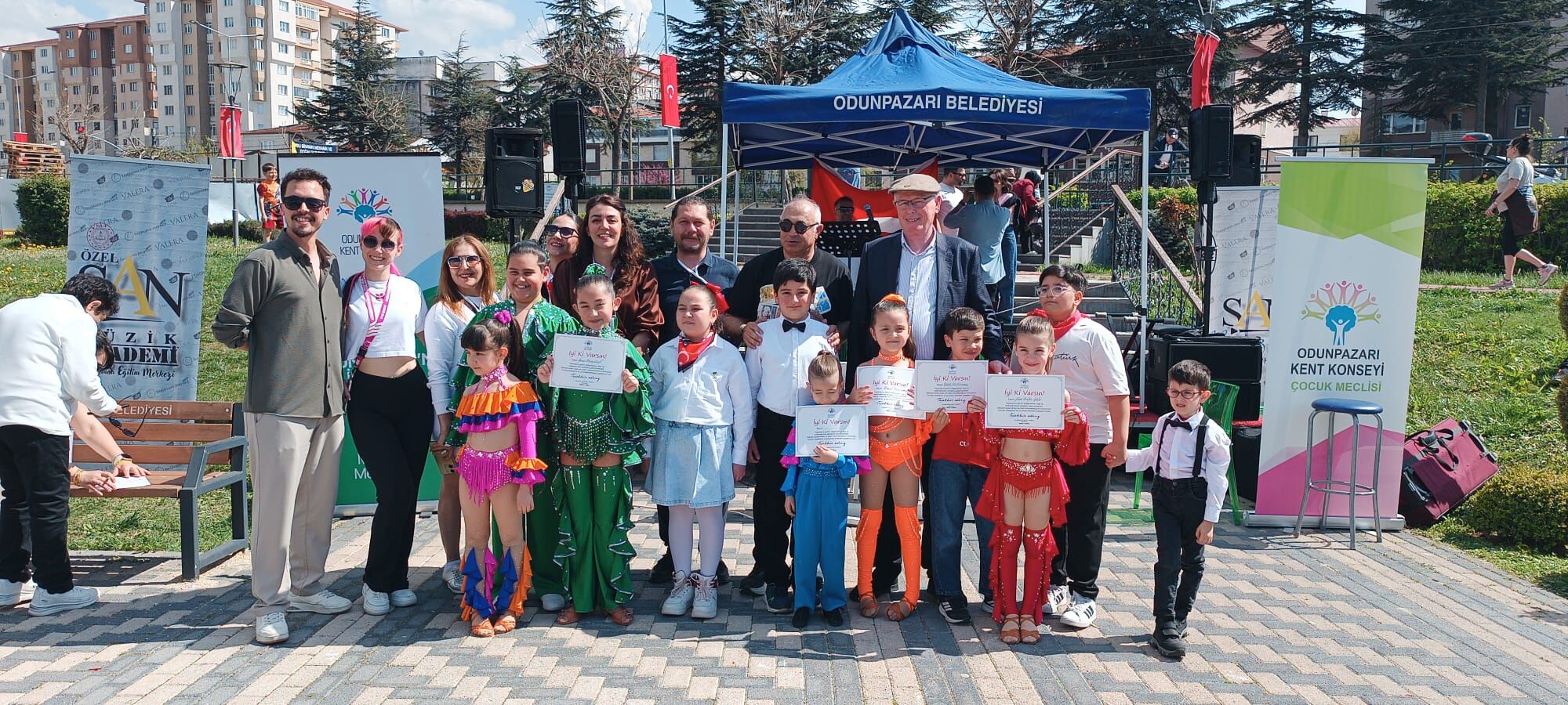 Gökmeydan Çocuk Şenliği Yüzlerce Çocuğu Buluşturdu (5)