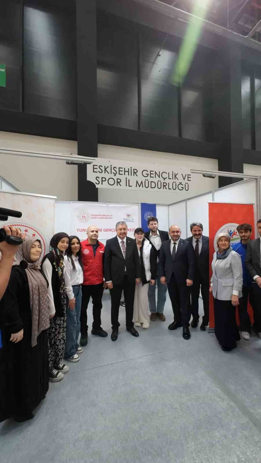 İstihdam Fuarı’nda İşsizlik Skeçi Büyük İlgi Gördü (1)