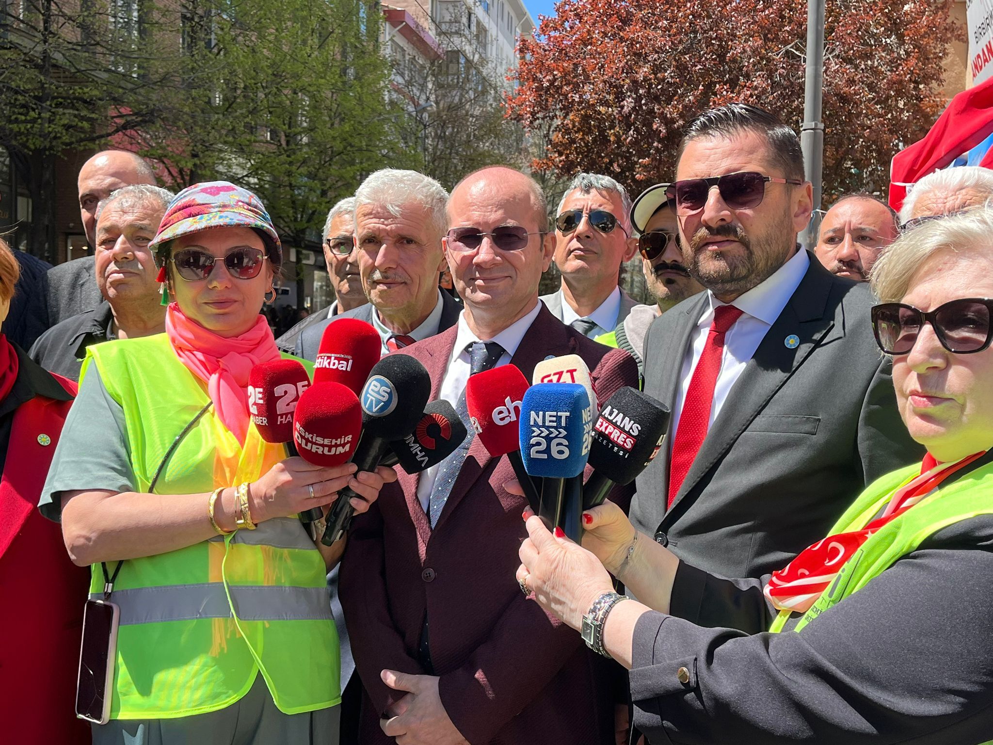 İyi Parti Tepebaşı Doktorlar Caddesinde Çocukları Sevindirdi (2)