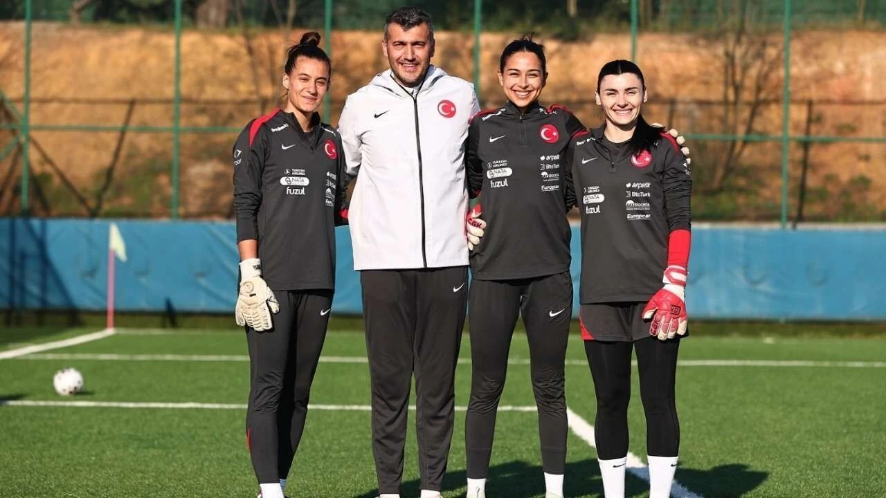 Kadin Milliler Isvicre Mesaisine Basladi Eskisehirli Kayacan Erdogan Da Teknik Heyette Gorev Yapiyor