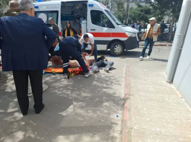 Kahramanmarasta Okulda Silah S 19751648 6730 2 M