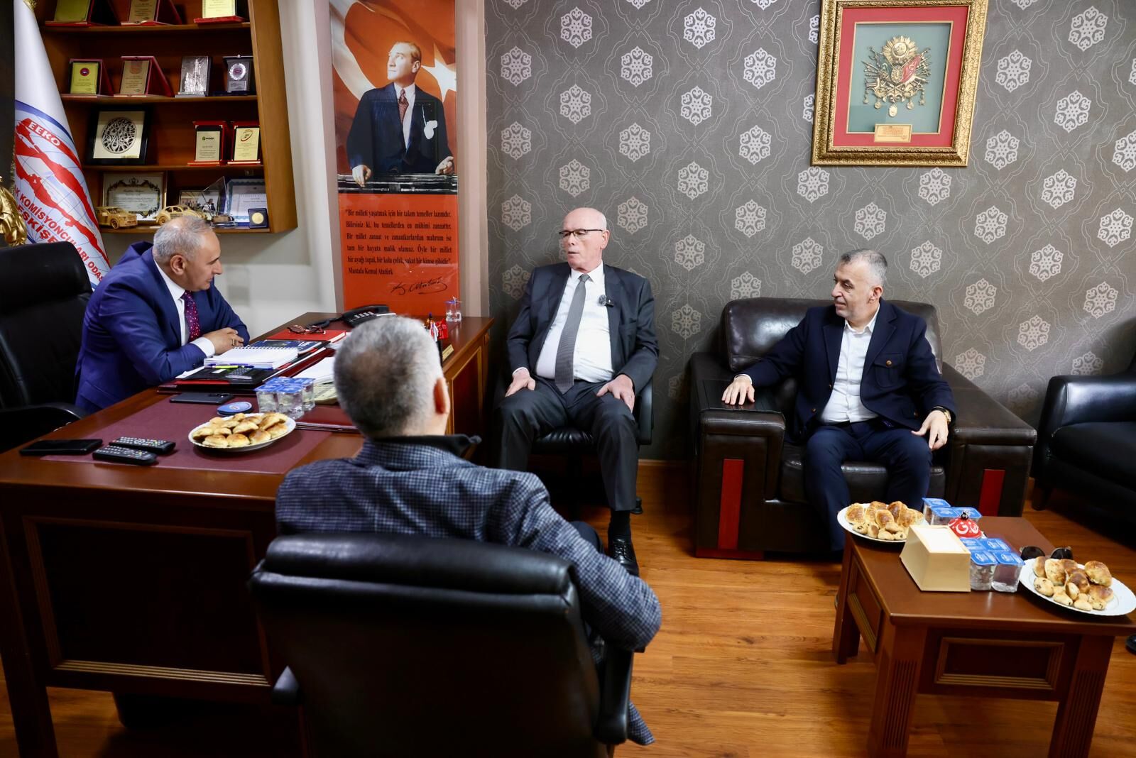 Kazım Kurt’tan Esnaf Odalarına Ziyaret Turu (7)