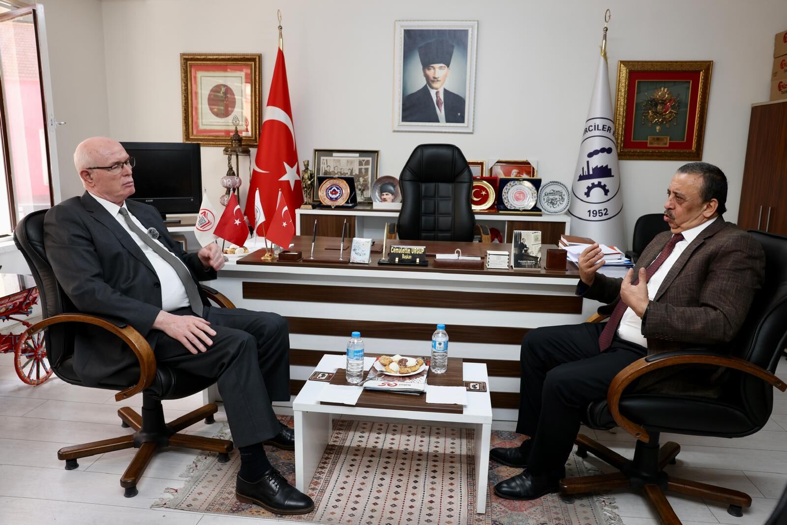 Kazım Kurt’tan Esnaf Odalarına Ziyaret Turu (8)