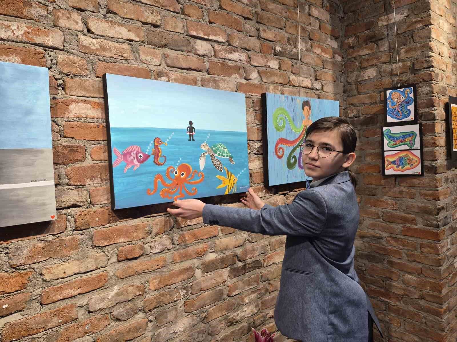 Küçük Yaşta Büyük Başarı Kişisel Sergi Açtı (2)