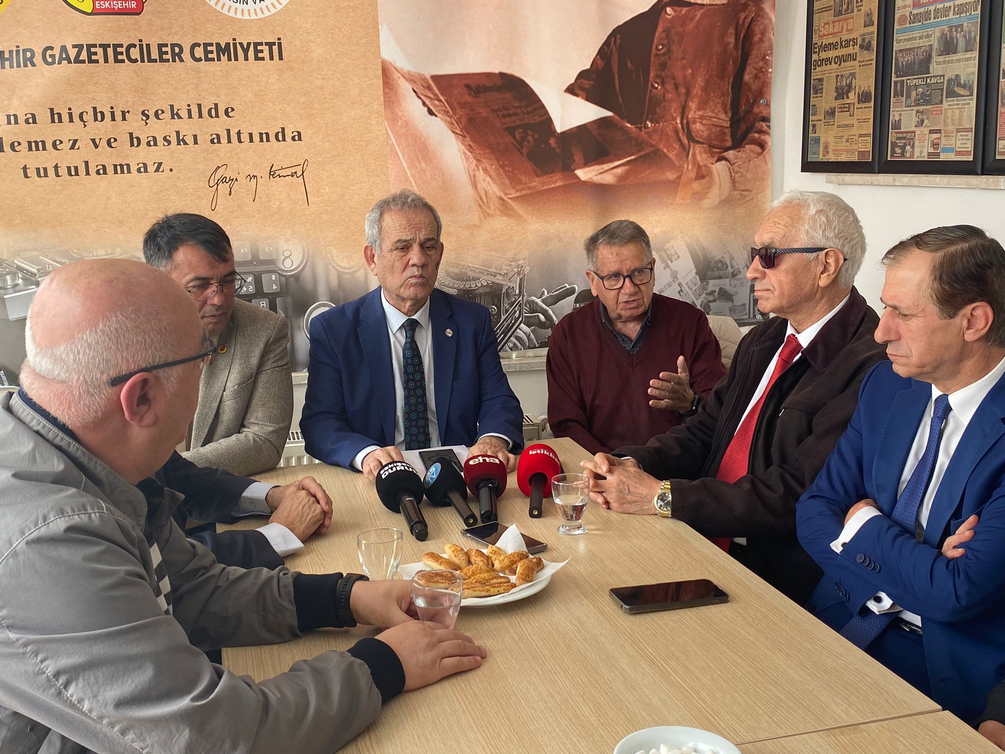 Kütahya Eskişehir Dostluğu Güçlü Mesajlarla Pekişti (9)