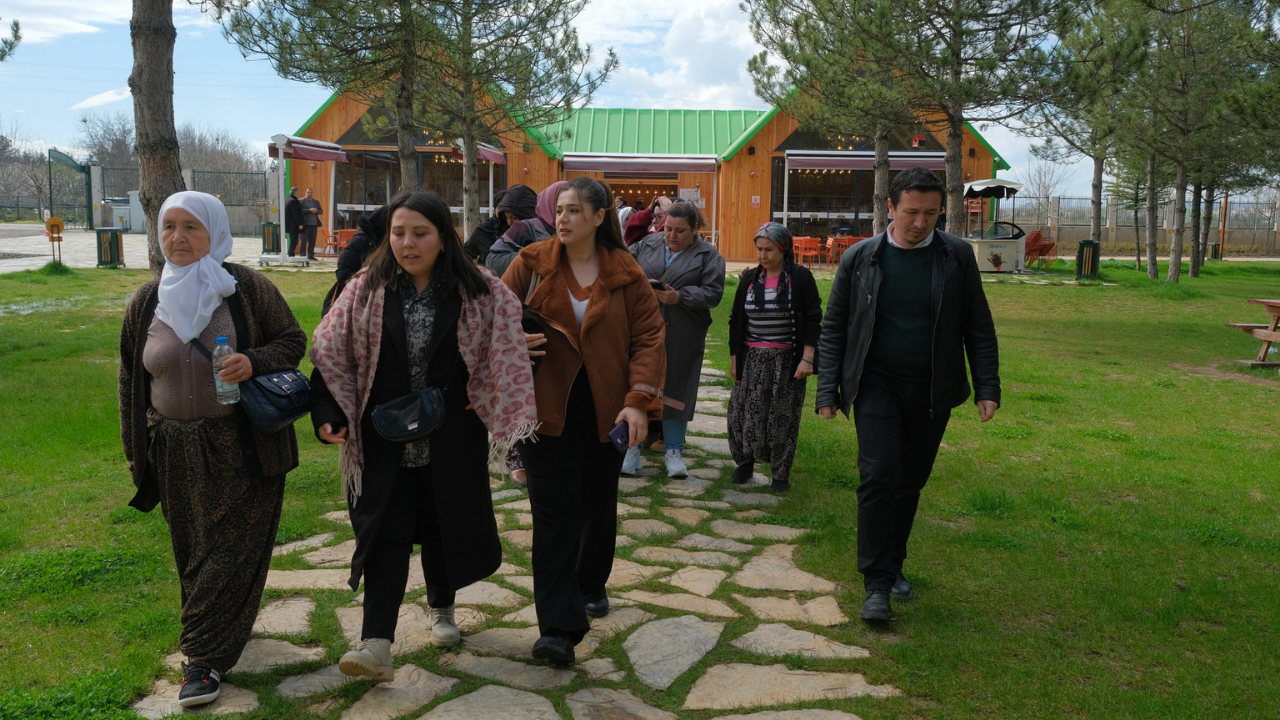 Mihalgazili Kadınlar Ünlüce Ile Buluştu (1)