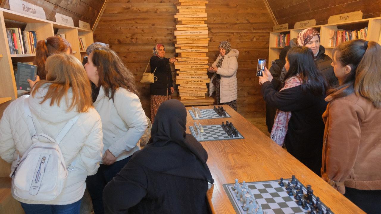 Mihalgazili Kadınlar Ünlüce Ile Buluştu (3)