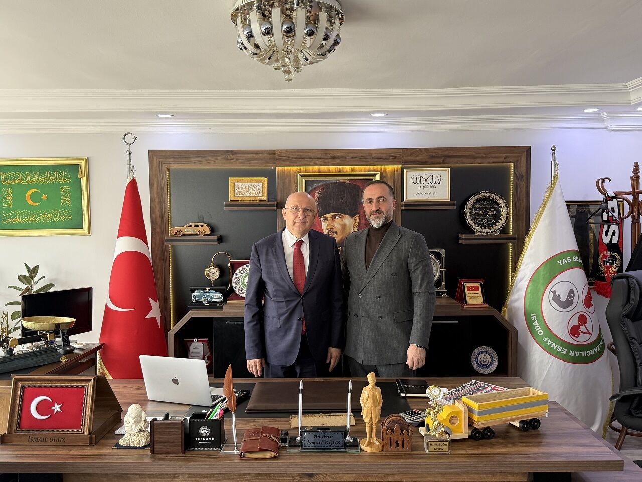 Milletvekili Çakırözer Esnaf Odalarını Ziyaret Etti (4)