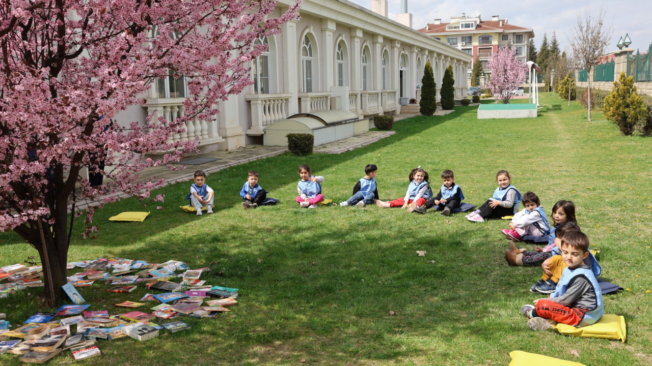 Minikler Kütüphaneler Haftasını Kutladı (1)