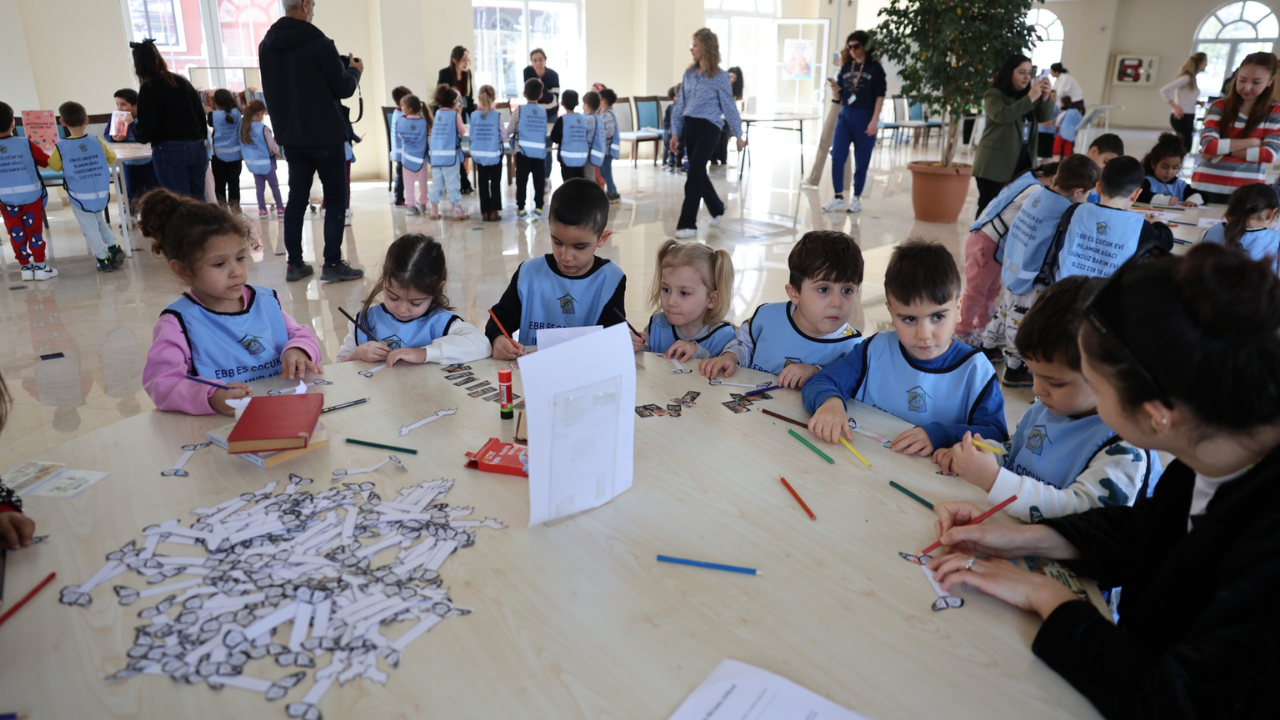 Minikler Kütüphaneler Haftasını Kutladı (4)