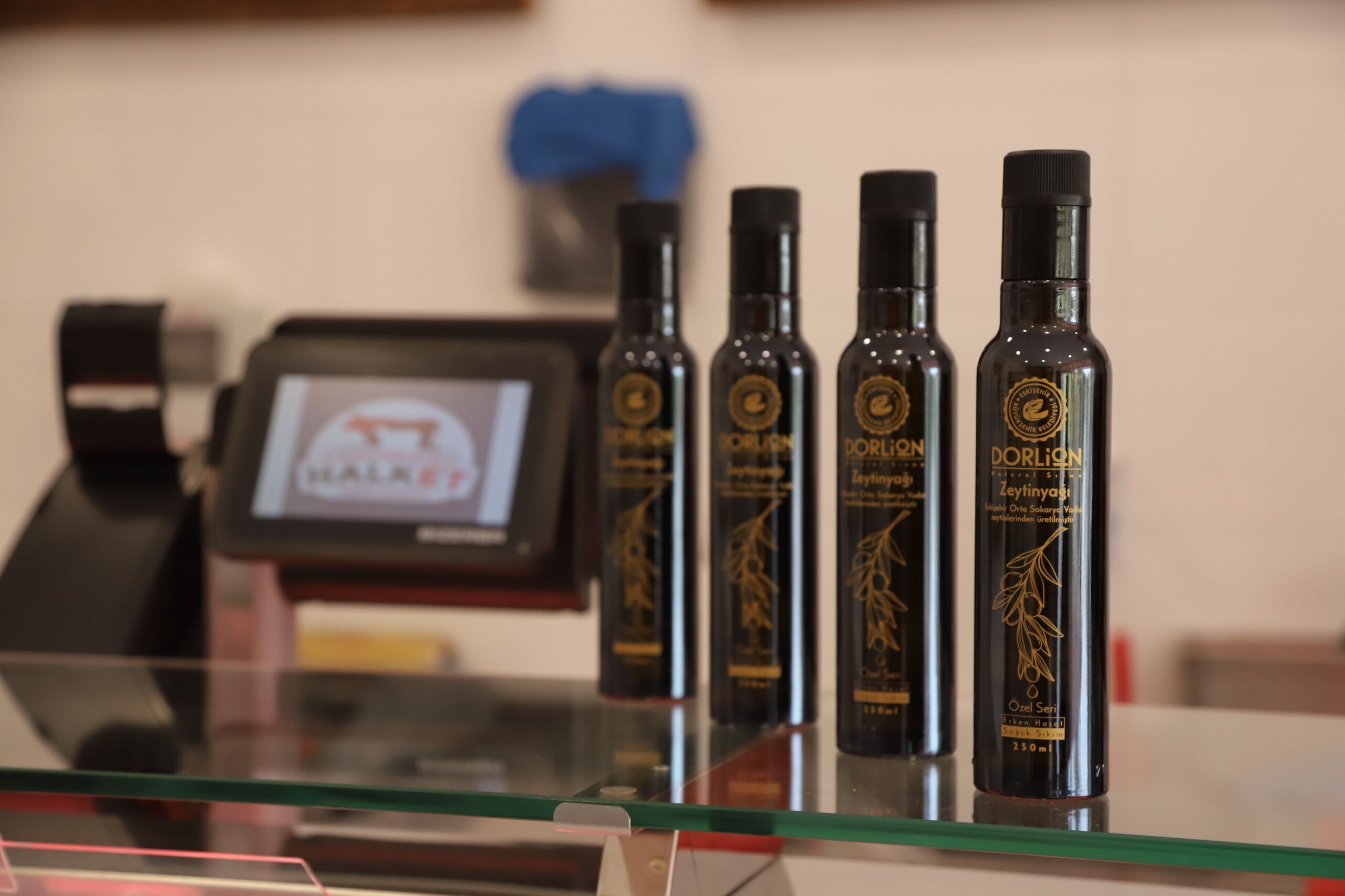 Ödüllü Dorlion Zeytinyağı Halk Marketlerde Satışta (7)