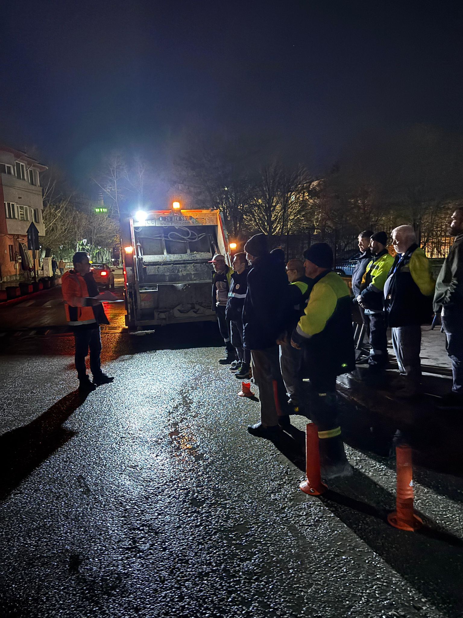 Odunpazarı Belediyesi’nden Gece Mesaisine Güvenlik Eğitimi (5)