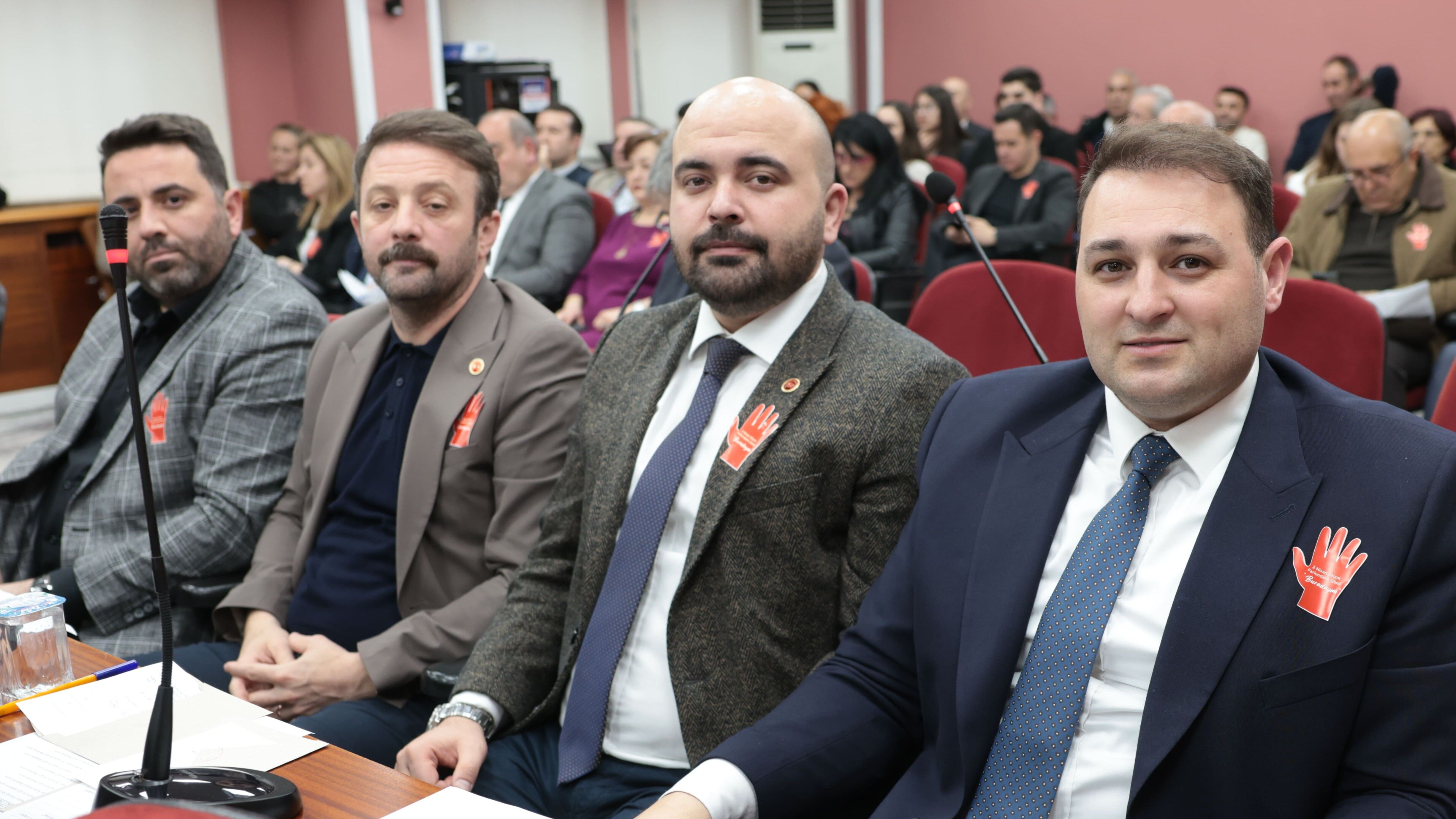 Odunpazarı Meclisi'nde Otizm Farkındalık Rozetleri Takıldı (4)