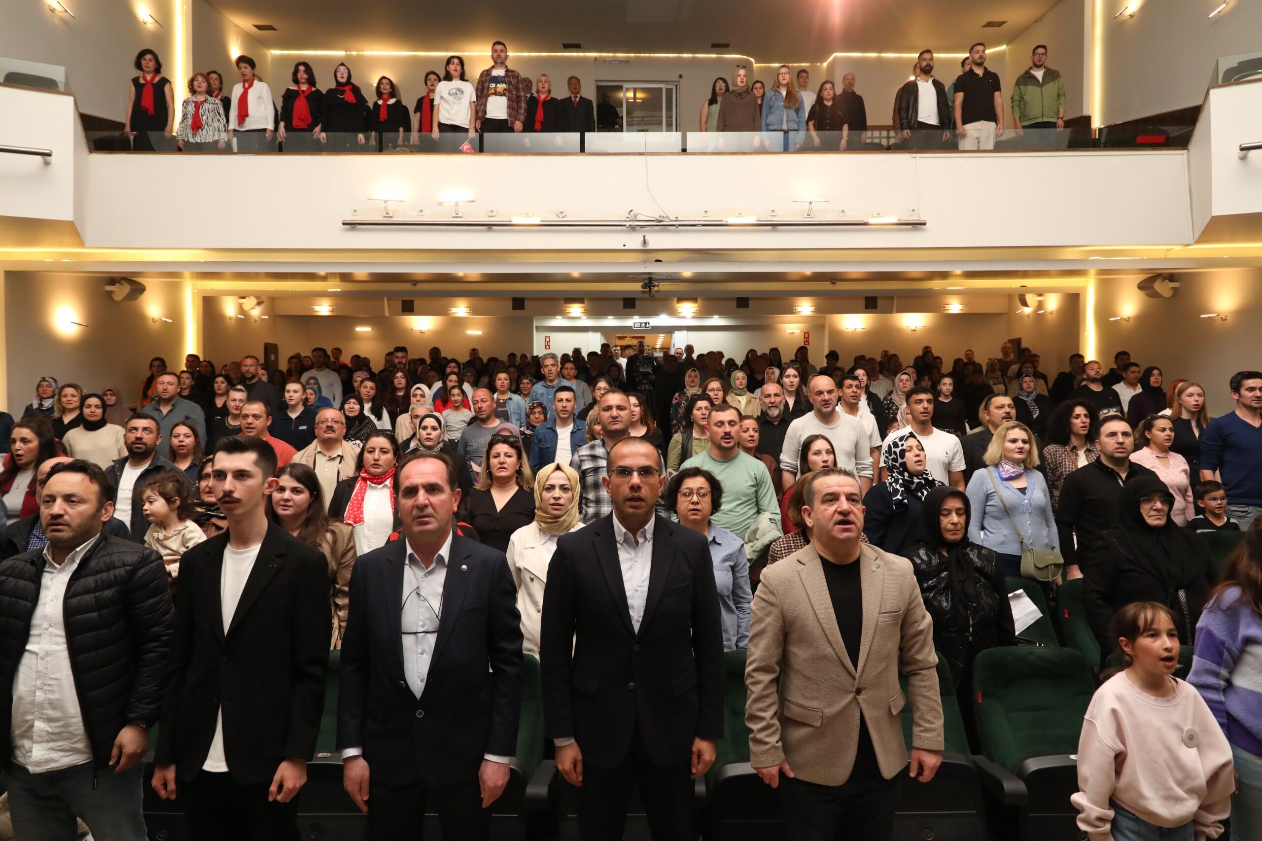 Odunpazarı’nda İngilizce Gecesi Sahneye Taşındı (3)