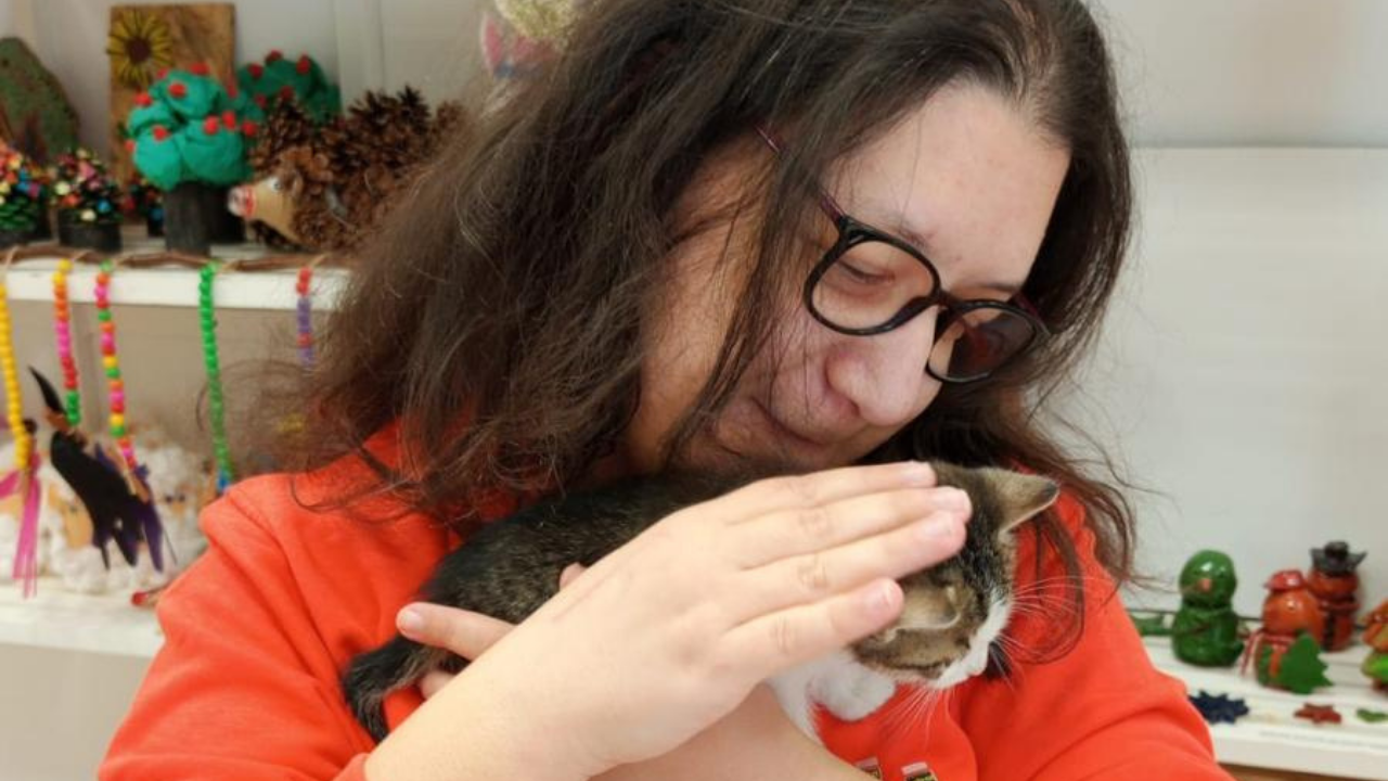 Özel Çocuklardan Sokak Hayvanlarına Yuva