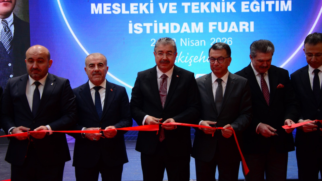 Sanayi Ve Eğitim Dünyası Dev Fuarda Bir Araya Geldi (1)
