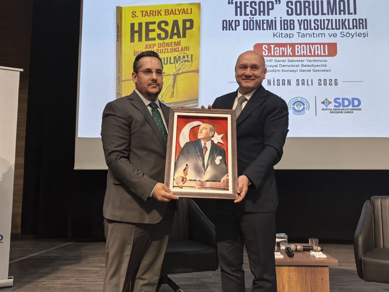 Sdd’den Kent Hakkı Ve İbb Yolsuzlukları Paneli (9)