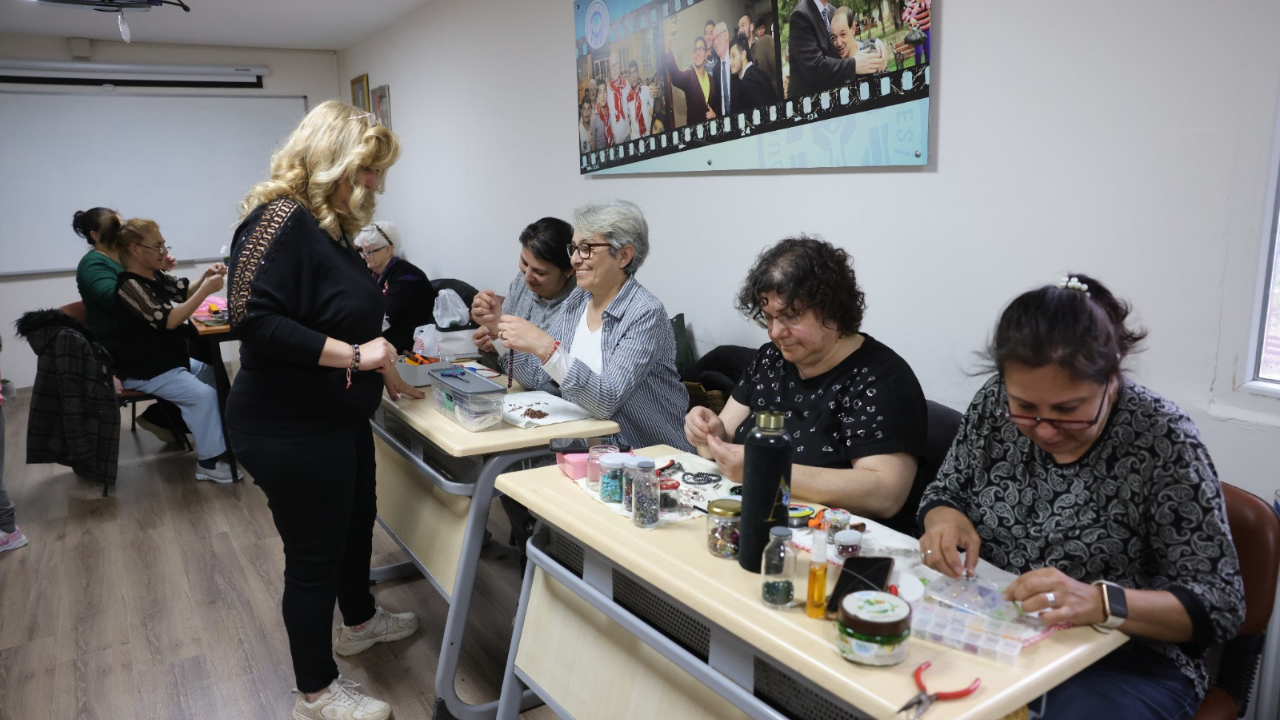 Selami Vardar’da Kadınlara Üretim Atölyesi (1)