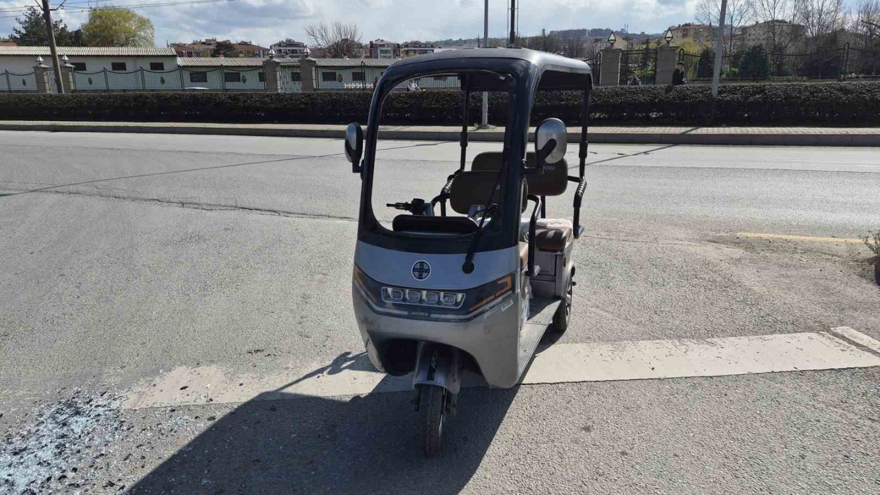 Ters Yöne Giren Araç Kazaya Neden Oldu (2)