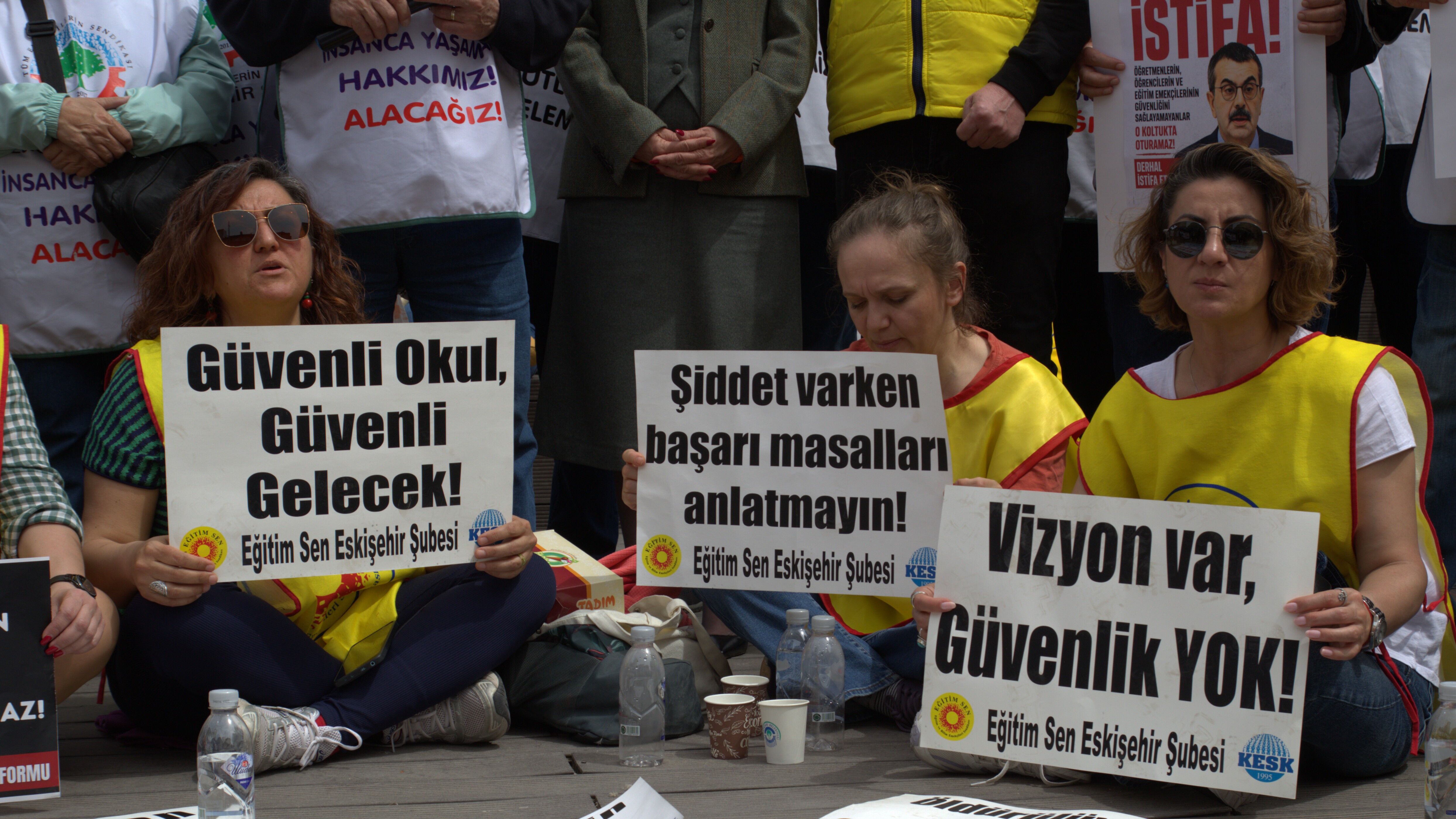 Tüm Emeklilerin Sendikası’ndan İstifa Çağrısı (1)