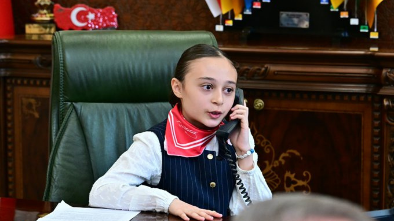 Vali Yılmaz, Koltuğunu Geleceğin Teminatı Çocuklara Devretti (4)