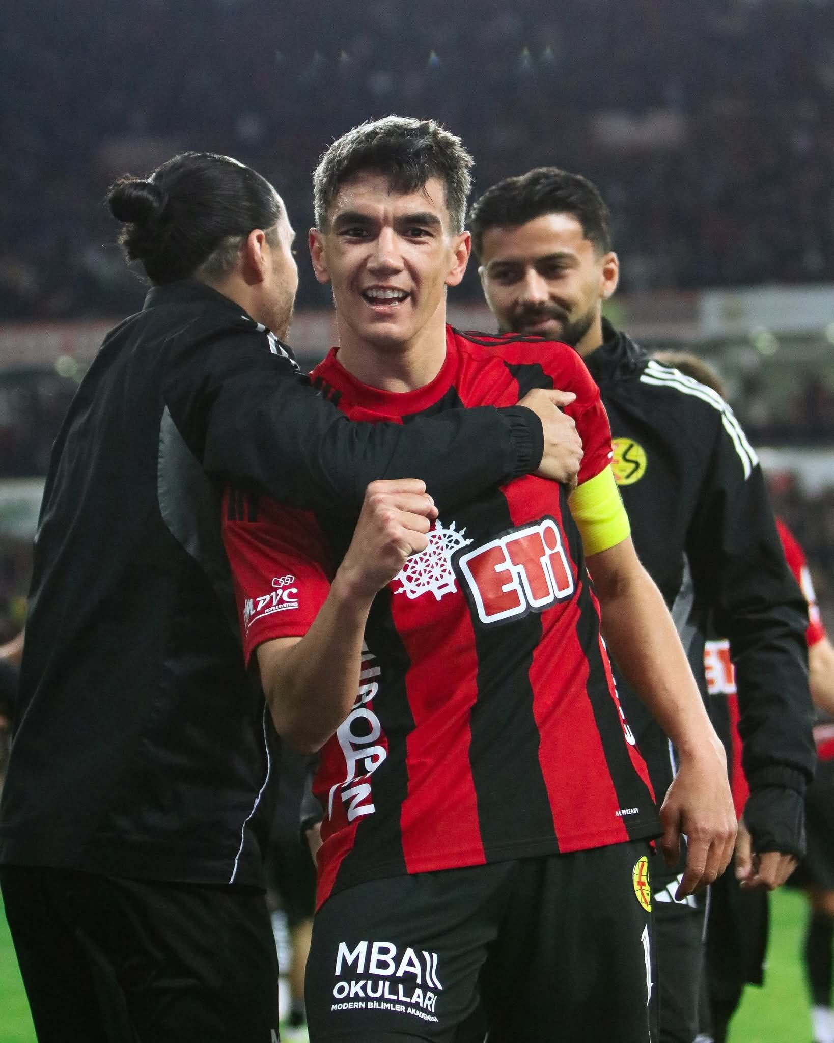 Whatsapp Image 2026 04 28 At 21.12.22