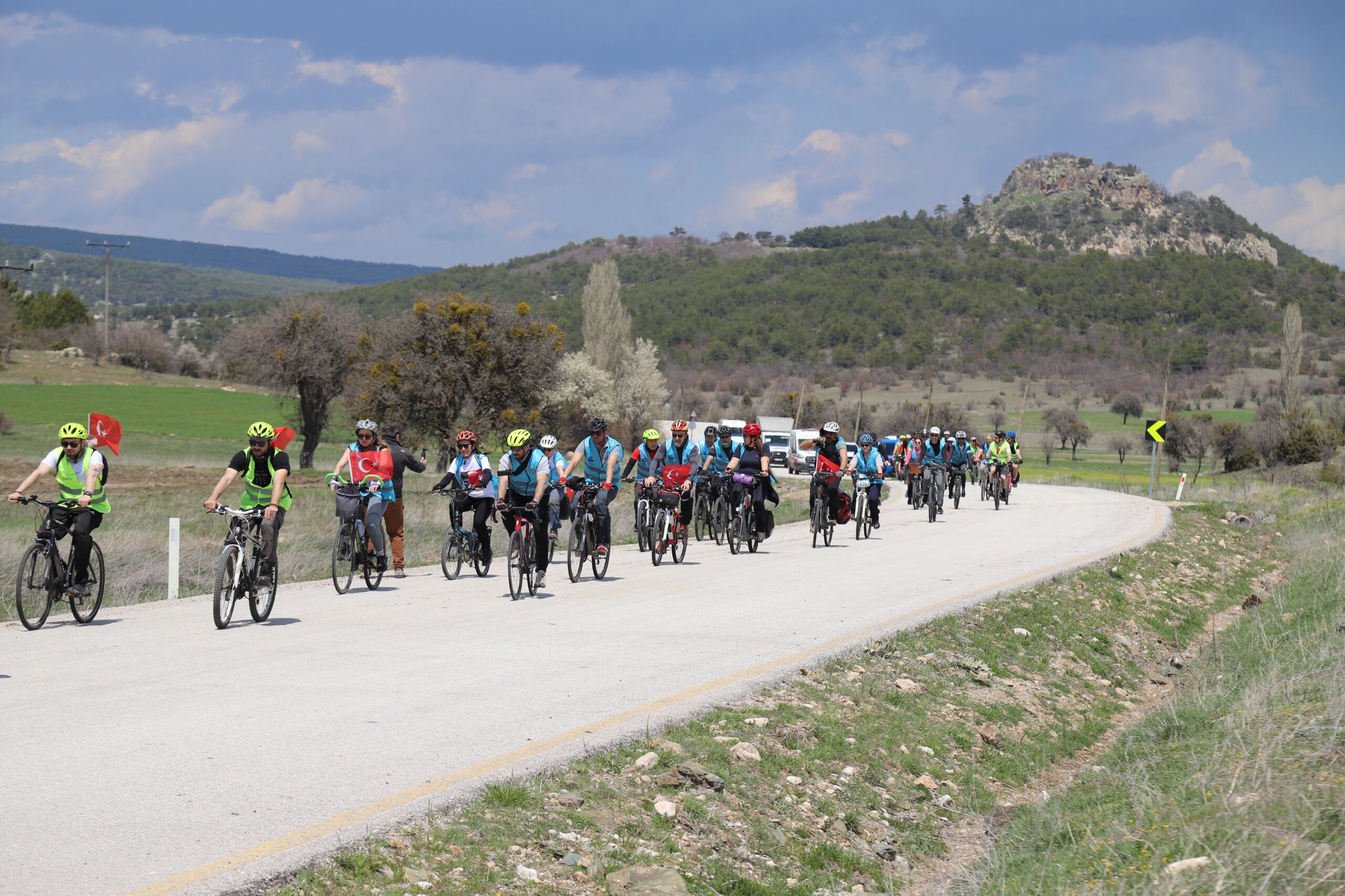 Yazılıkaya’da Bisikletseverler Pedal Çevirdi (7)