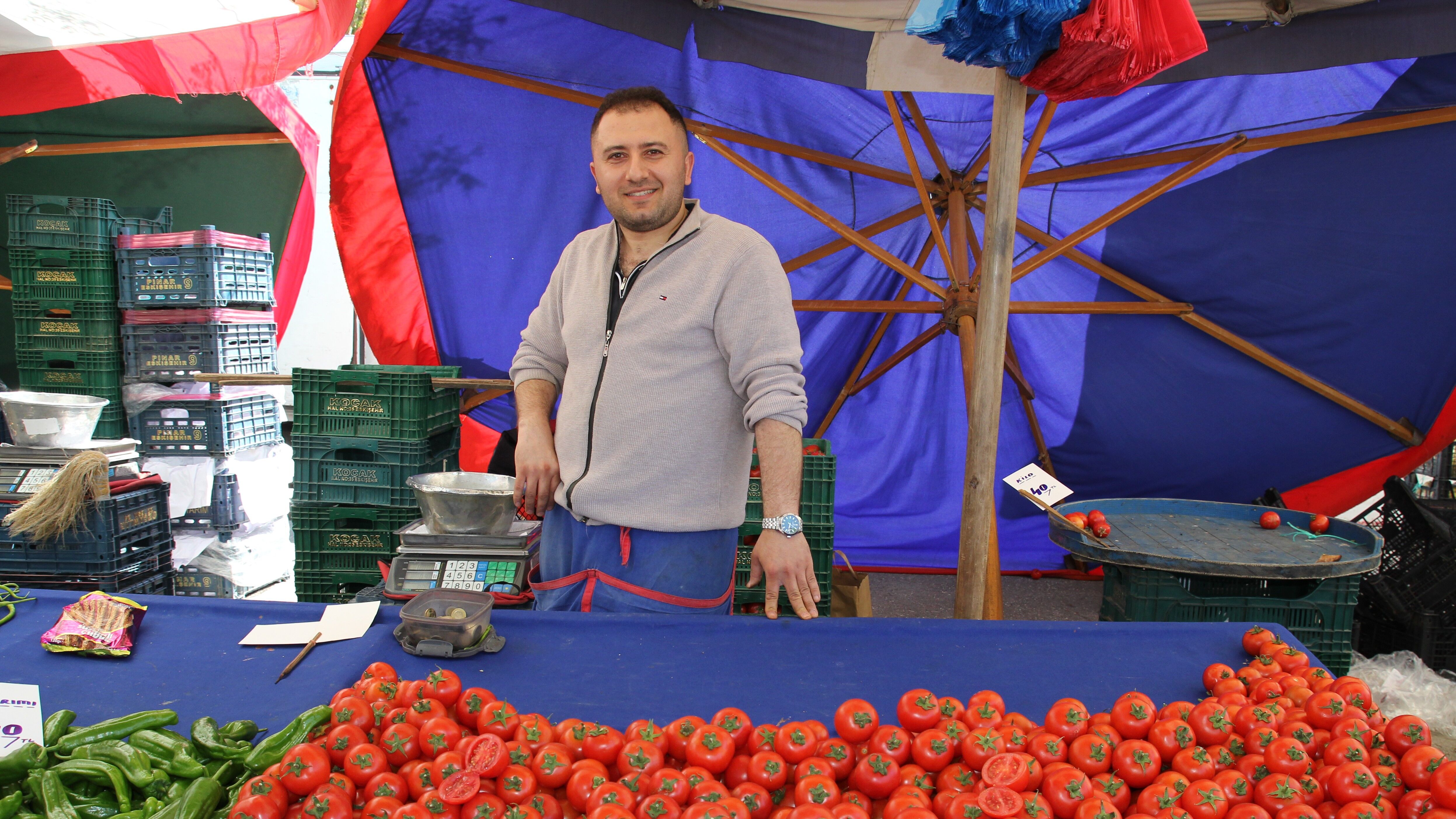 Yenidoğan Semt Pazarında Kimi Uygun Dedi, Kimi Pahalı Buldu (2)