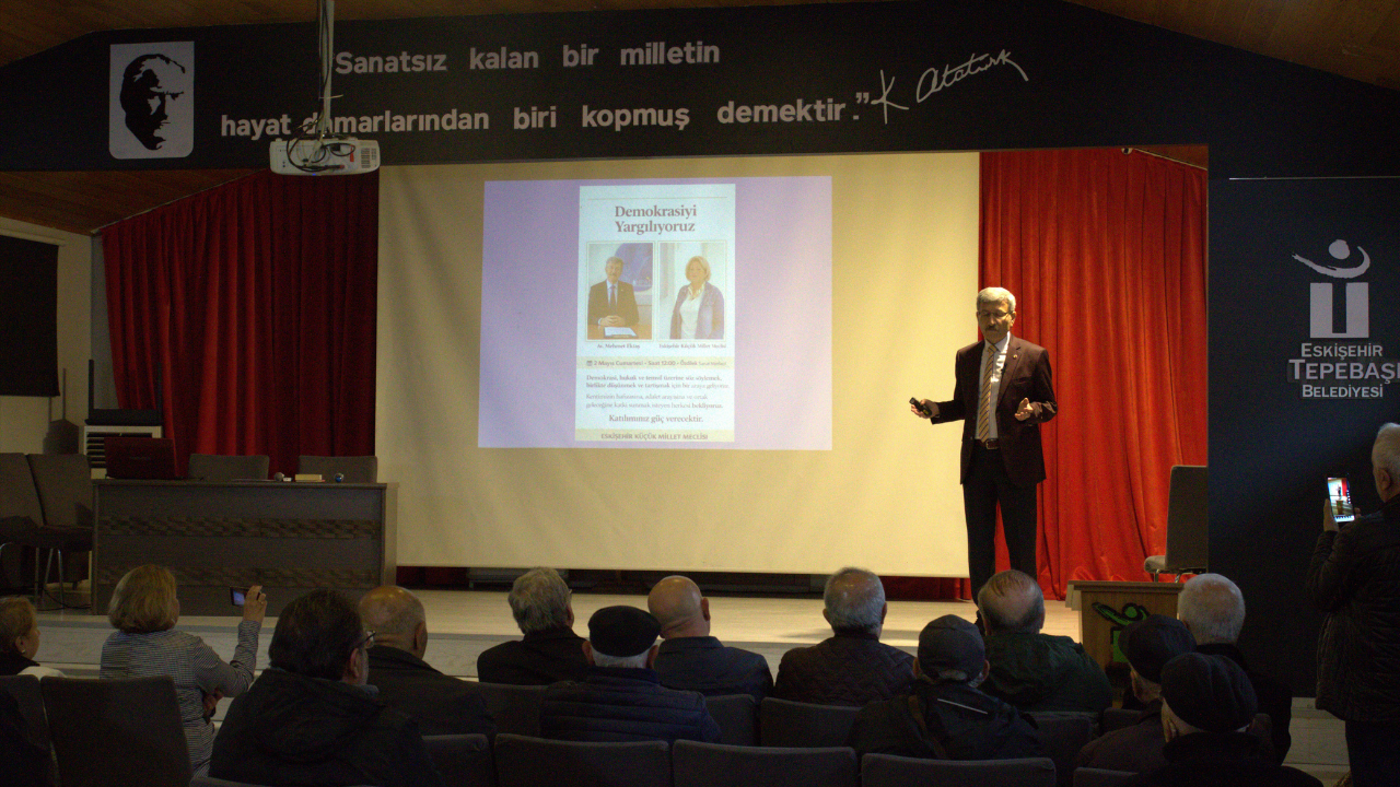 Ahpadi̇ Derneği Demokrasiyi Yargılıyoruz Paneli Düzenledi (2)