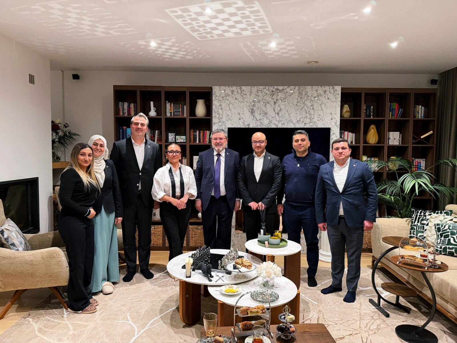 Ak Parti Heyeti Belçika'da Gurbetçilerle Buluştu (3)