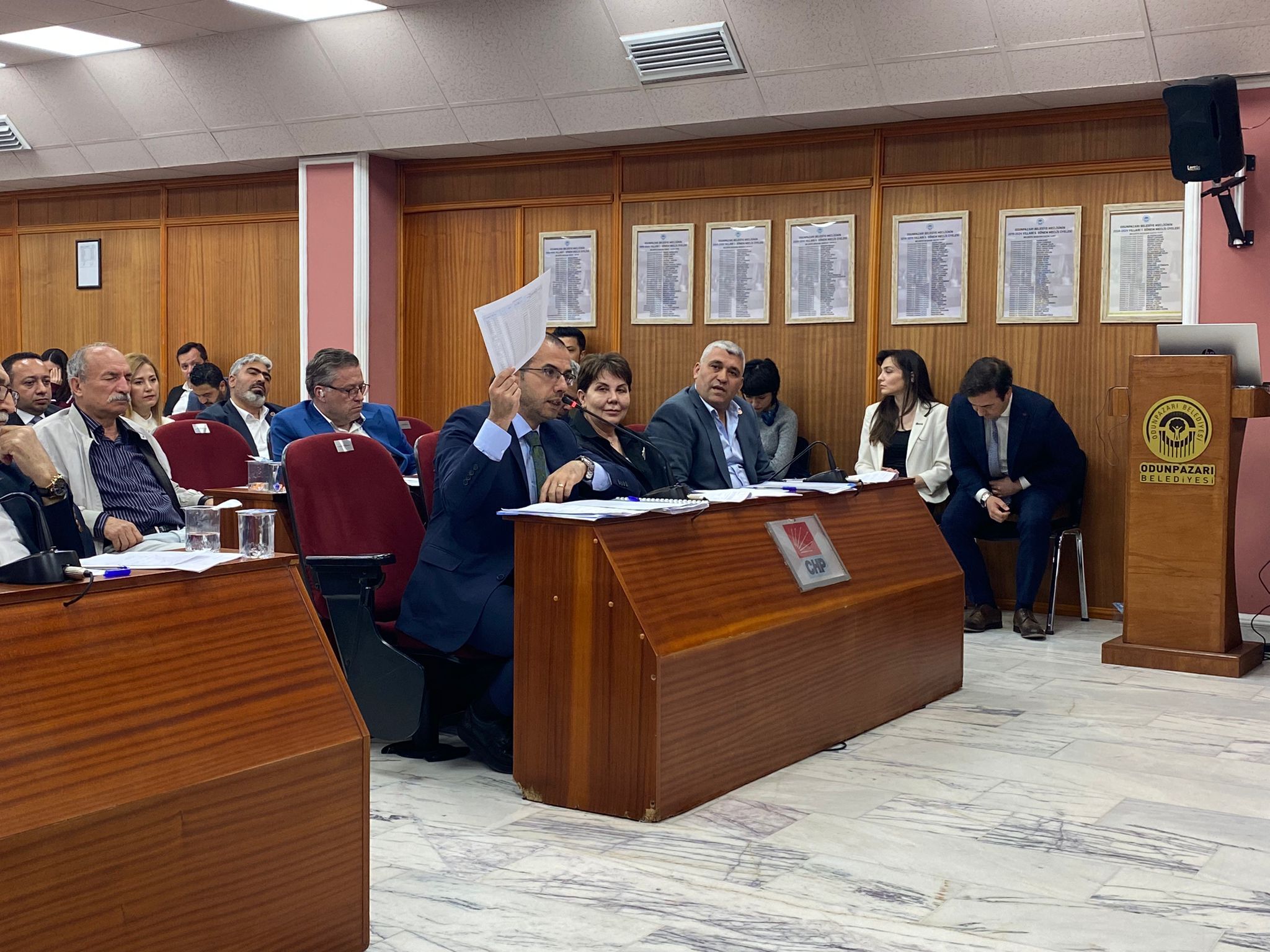 Ak Partili Ünalır Taşınmaz Satarak Belediye Yönetilemez (4)