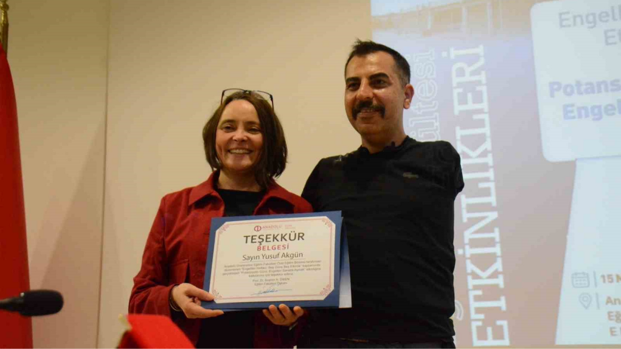 Anadolu Üniversitesi’nde Anlamlı Engelliler Haftası Etkinliği (2)-1