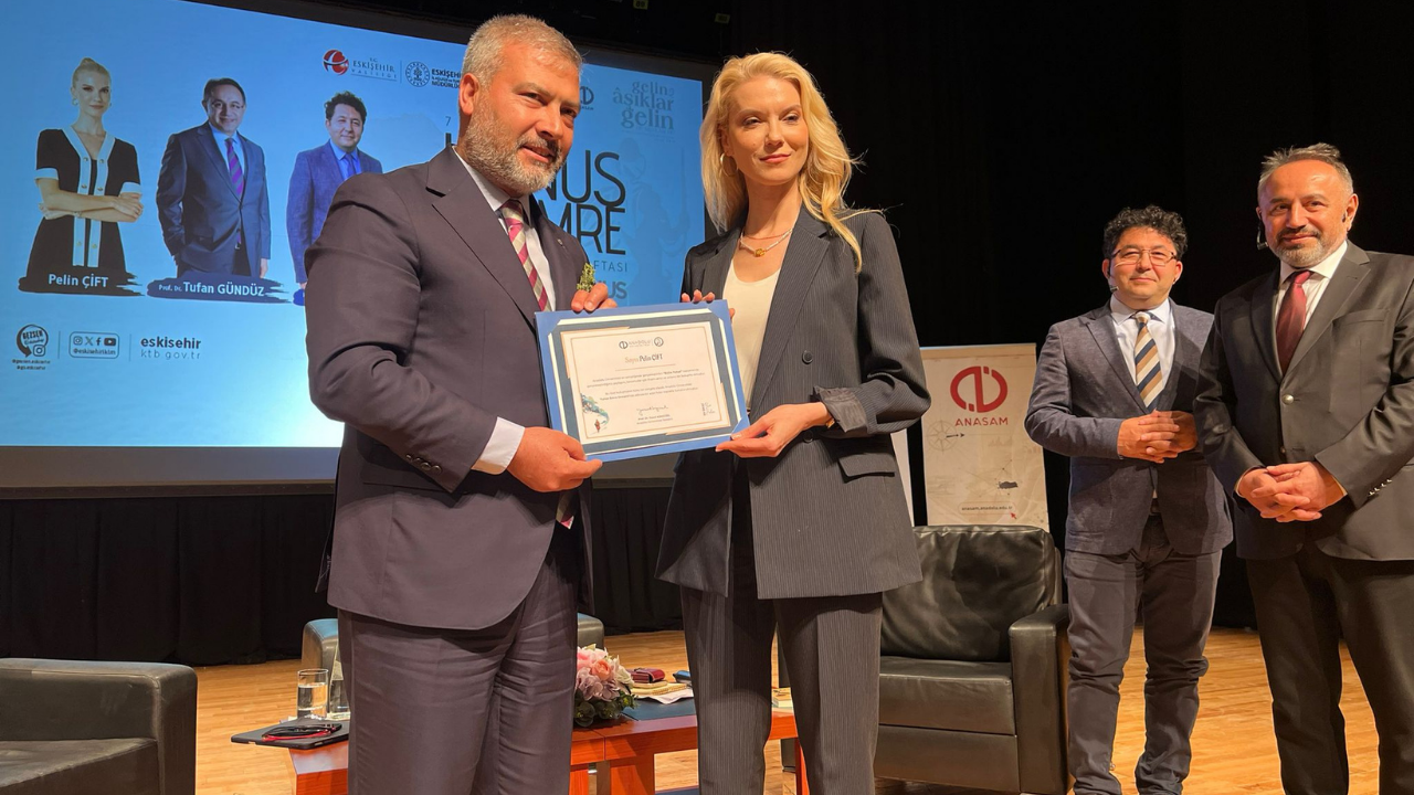 Anadolu Üniversitesi’nde “Bizim Yunus” Söyleşisi Gerçekleştirildi (2)