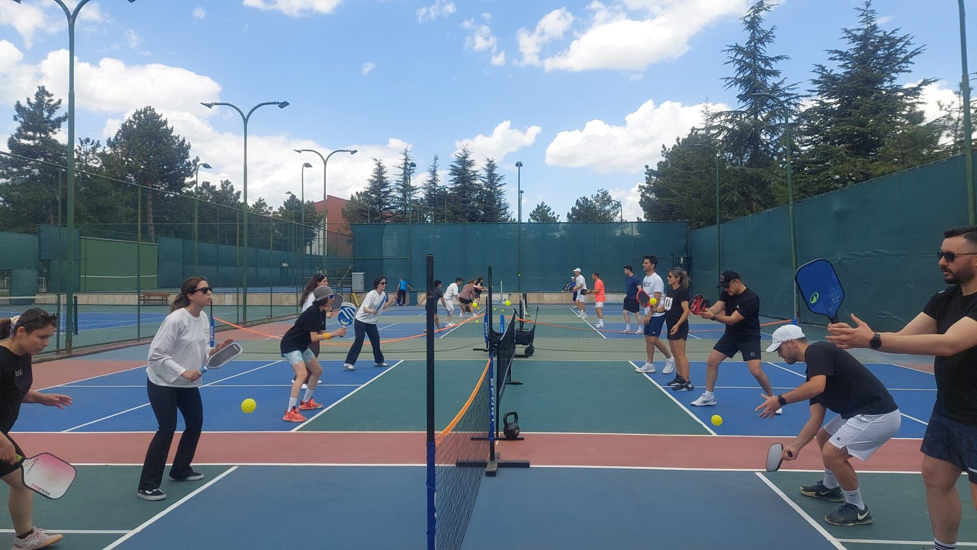 Anadolu Üniversitesi'nde Pickleball Eğitimi Yoğun Ilgi Gördü (1)