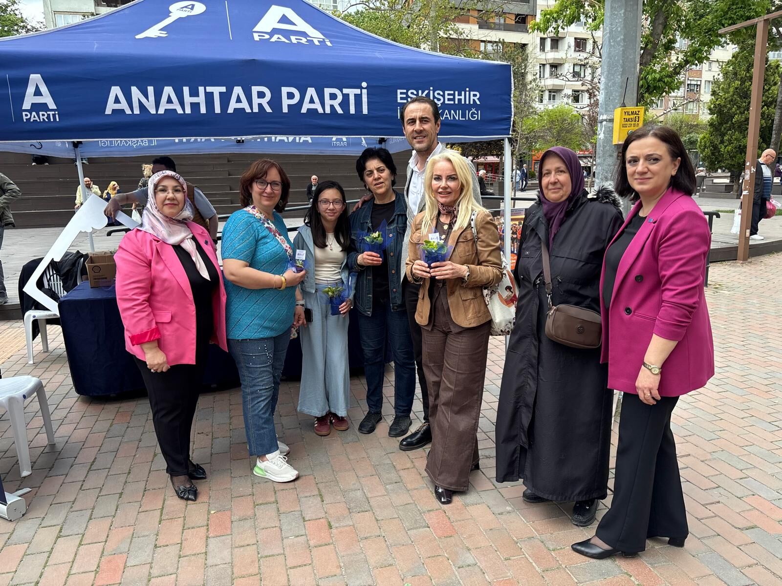 Anahtar Parti’den Eskişehir’de Anneler Günü Etkinliği (3)