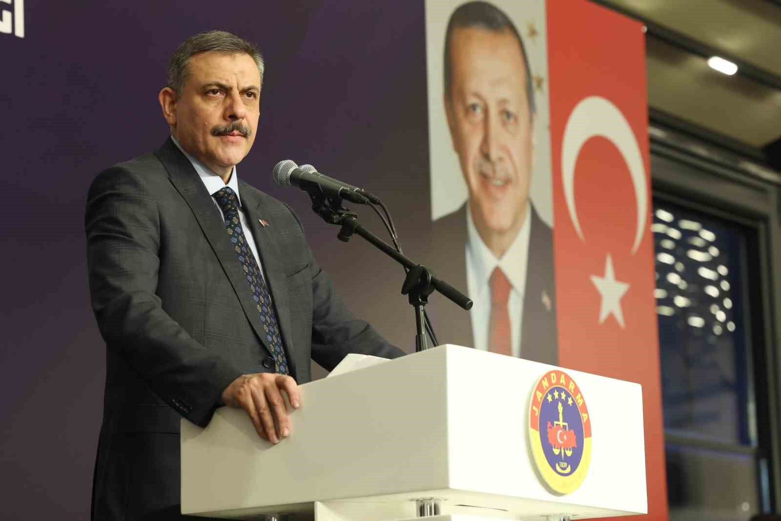 Bakan Çiftçi Gazze Gazzelilerindir, Filistin Filistinlilerindir (2)