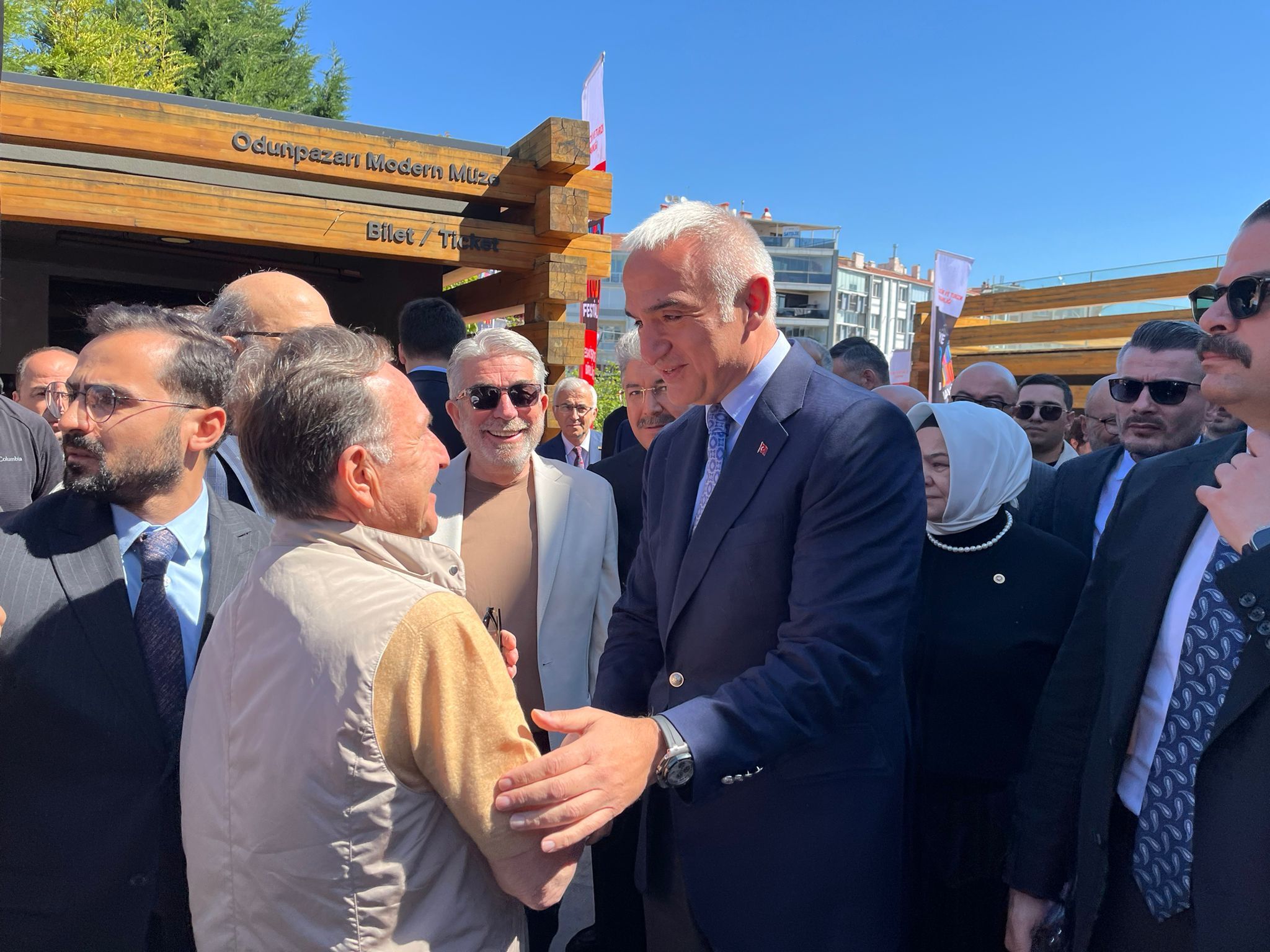 Bakan Ersoy 3